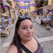 Profesora de refuerzo y apoyo con experiencia de 5 años, preparación de exámenes, deberes y organización de estudio.